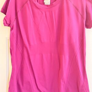 Athleta Fuchsia Short Sleeve Tee